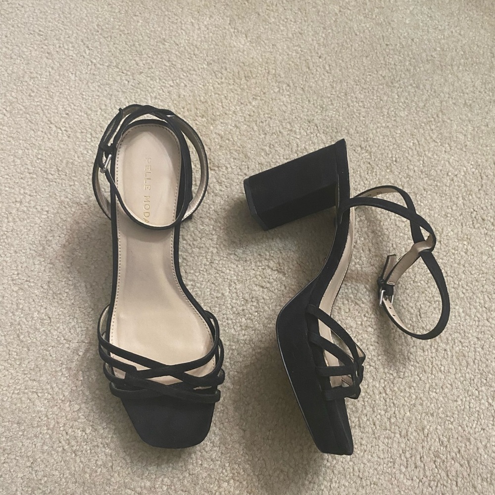 Pelle Moda Black Suede Strappy Block Heel Platform Sandals Size 8M